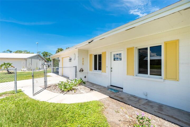 Property Photo: 510 Sandlor Drive FL 34223