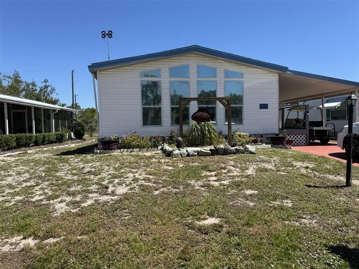 Property Photo:  8442 Breeze Hill Drive  FL 33898 