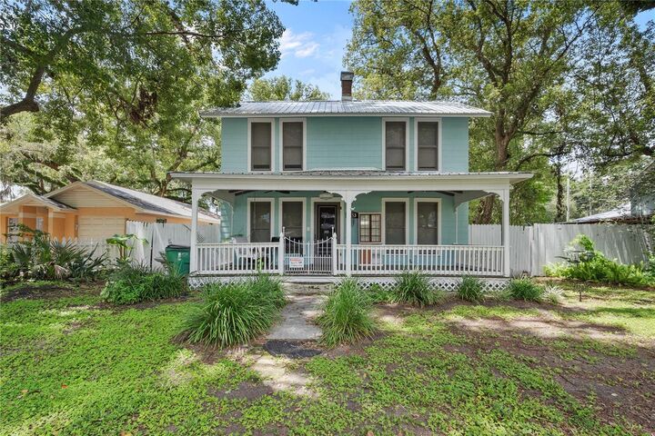 5153 4th Street  Zephyrhills FL 33542 photo