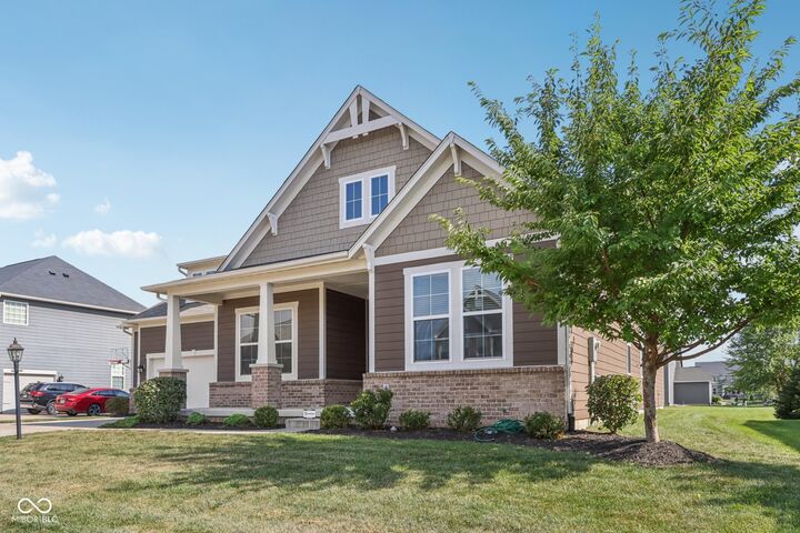 Property Photo: 2403 Mossy Creek IN 46123