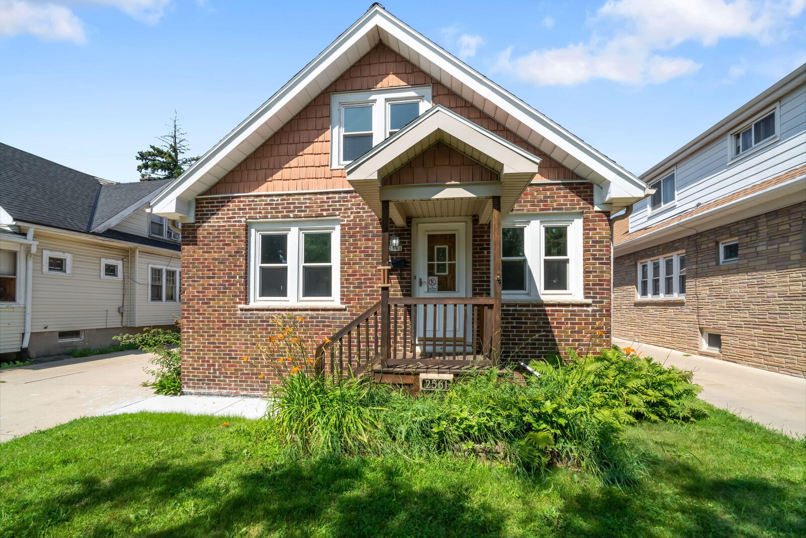 Property Photo:  2561 S 68th St  WI 53219 