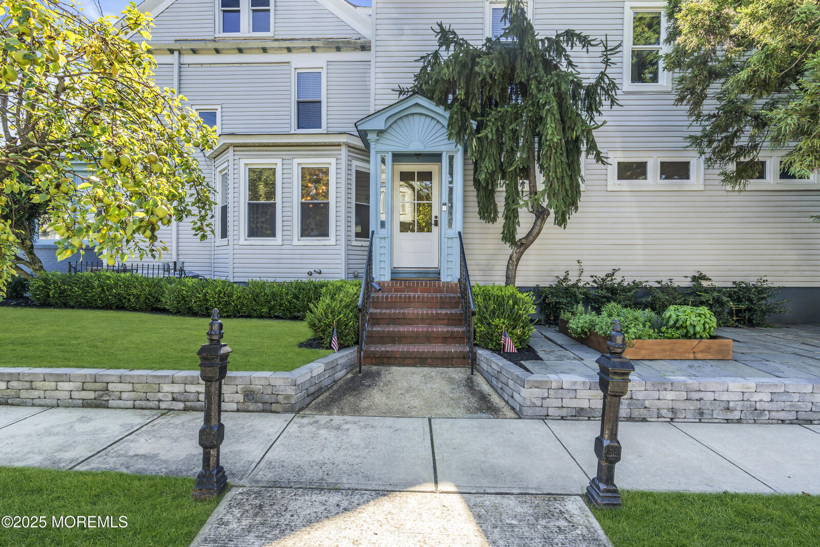 Property Photo:  69 Maple Place  NJ 07735 