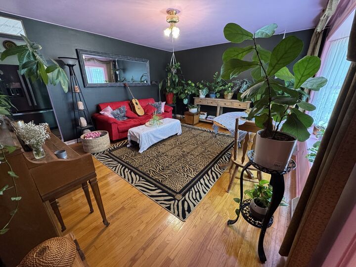 Property Photo: 1106 S Robert Drive IL 60056