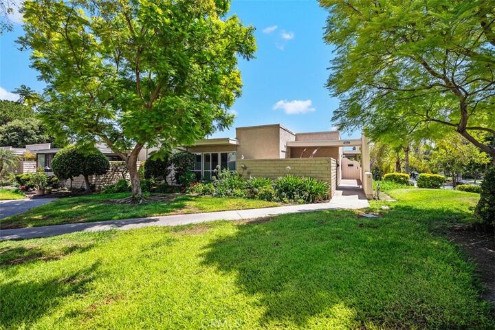 Property Photo: 2173 Via Mariposa E Q CA 92637