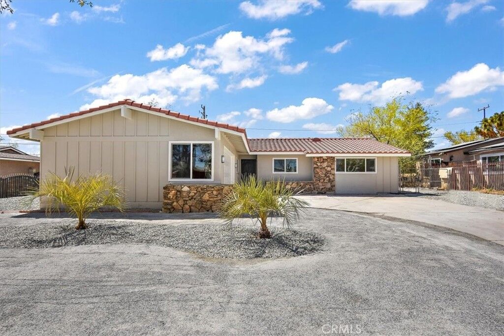 Property Photo:  15668 Inyo Street  CA 92395 