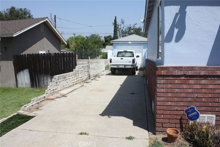 Property Photo:  1136 W 26th Street  CA 92405 