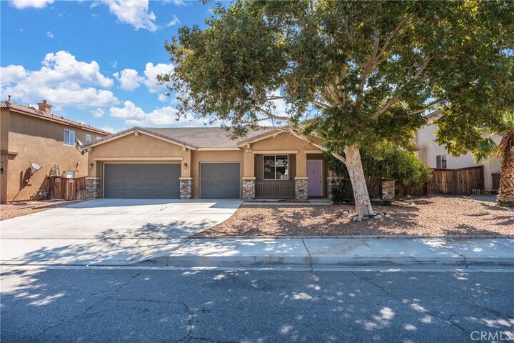 Property Photo:  13635 Mesa Linda Avenue  CA 92392 
