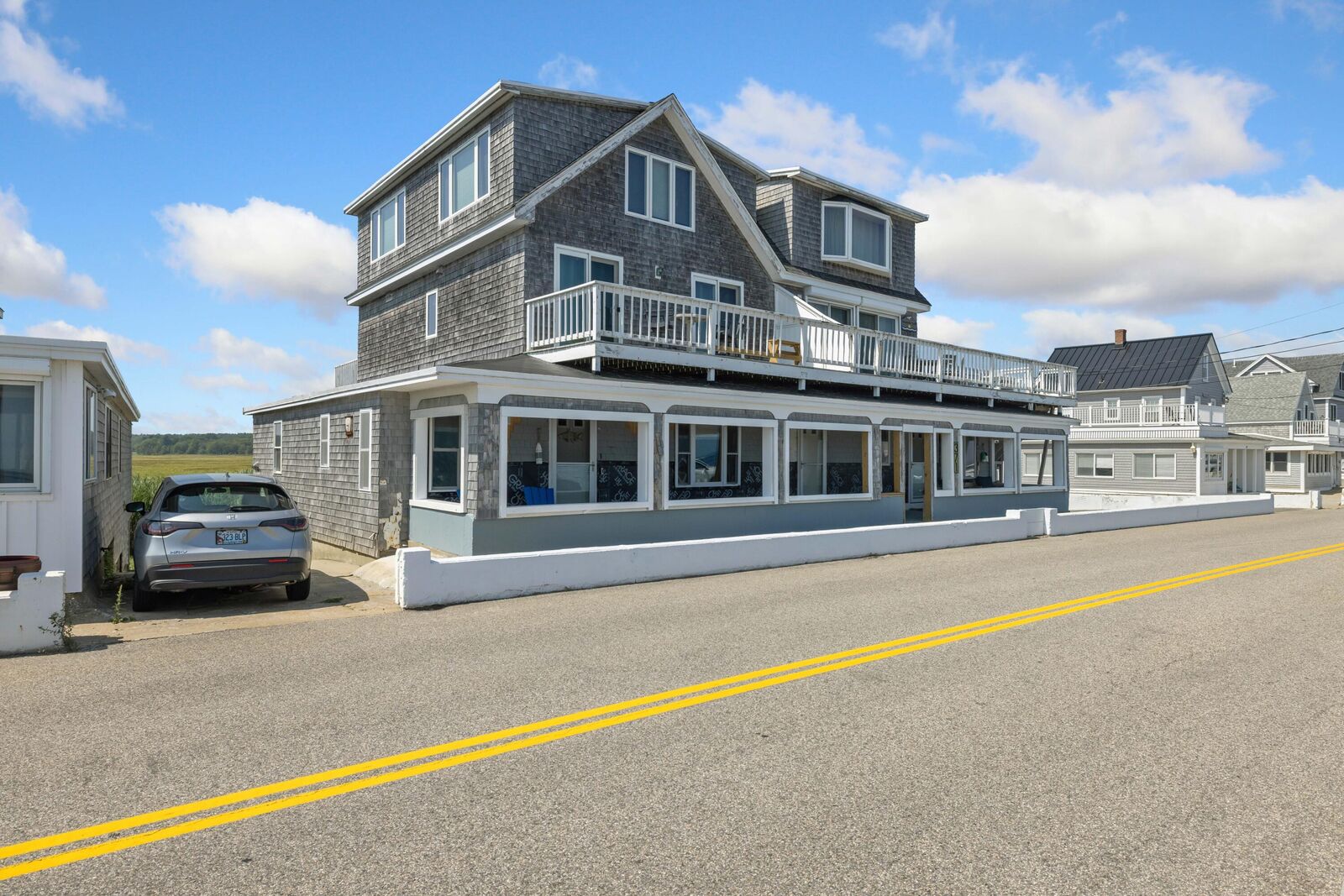 Property Photo:  371 Webhannet Drive 1  ME 04090 