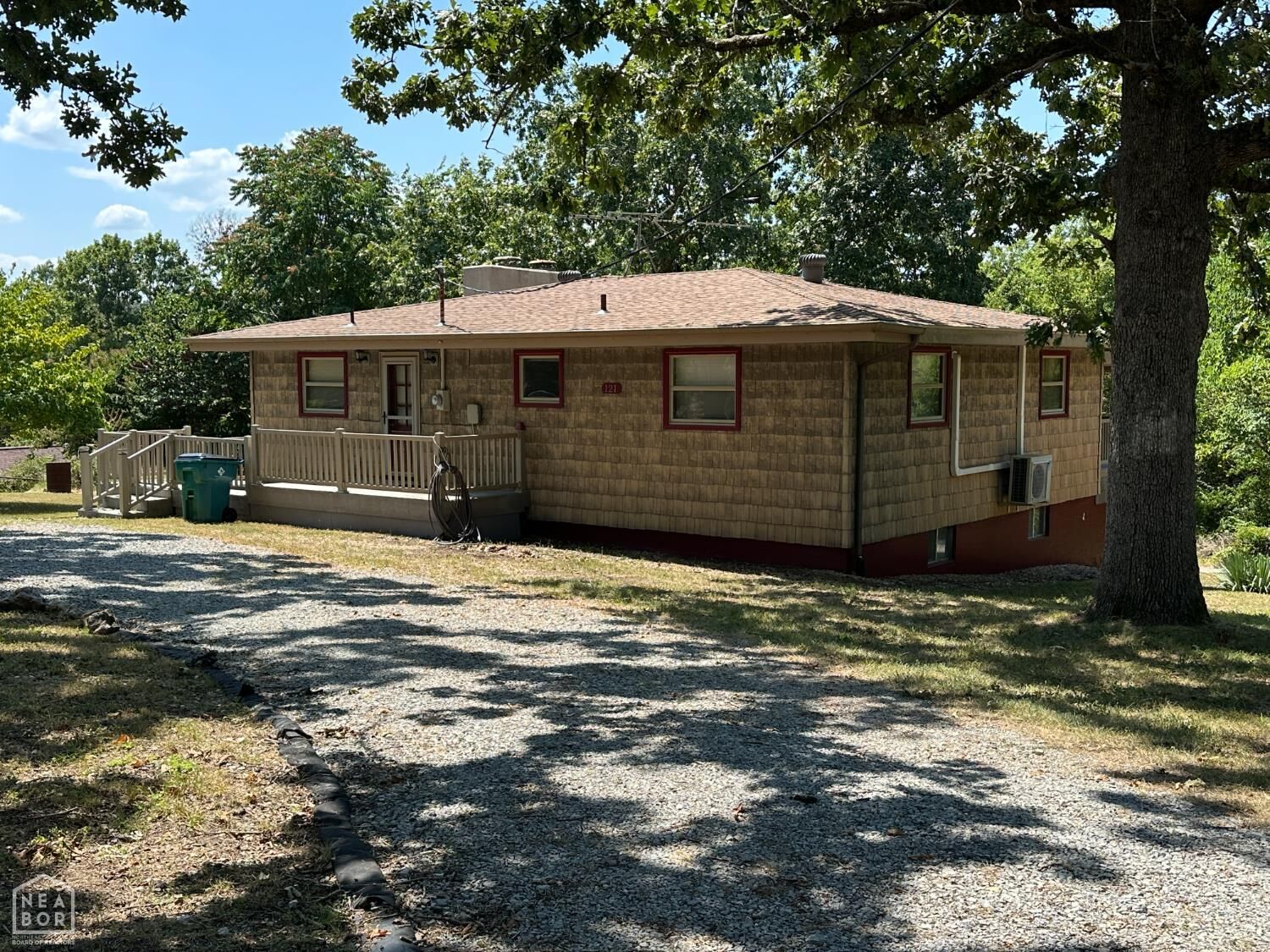 Property Photo:  121 Lakeland Point  AR 72619 