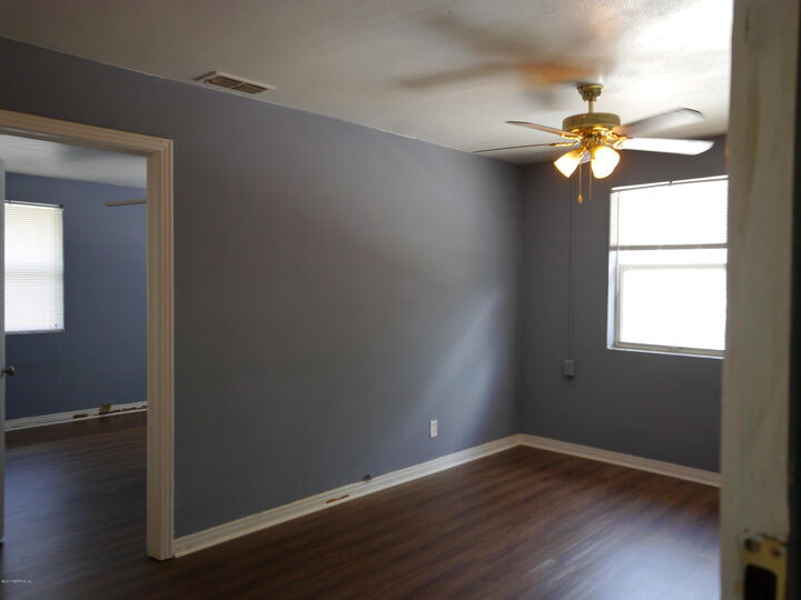 Property Photo:  2153 Post Street 4  FL 32204 