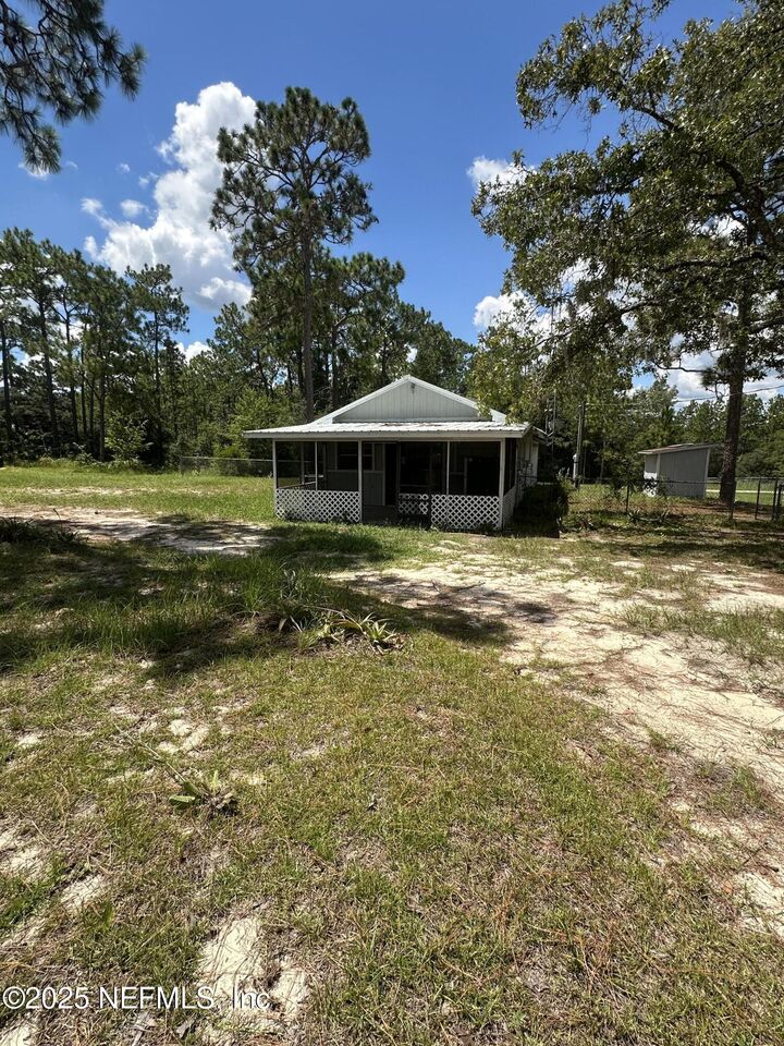Property Photo: 127 Melrose Landing Drive FL 32640