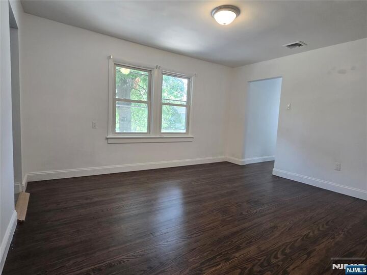 Property Photo:  128 Newark Pompton Turnpike 2nd Floor  NJ 07440 