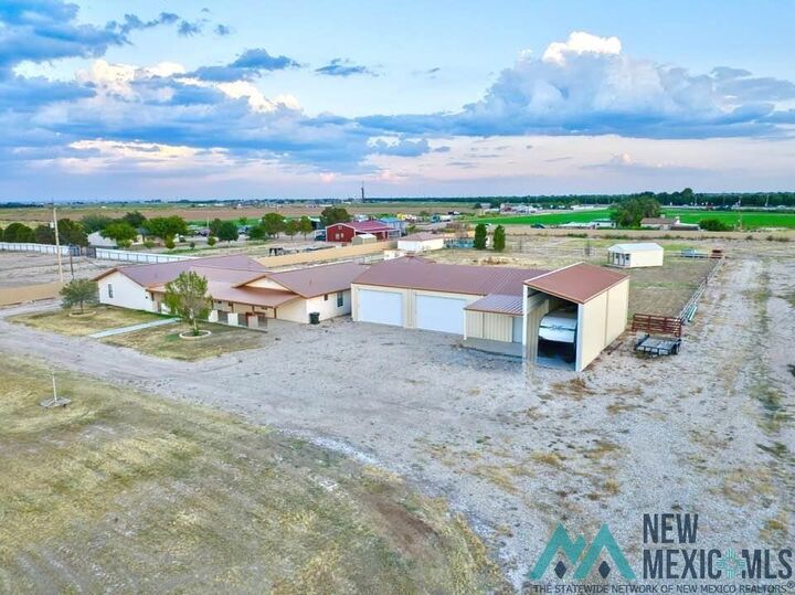 Property Photo: 1007 Carnation Alley NM 88220