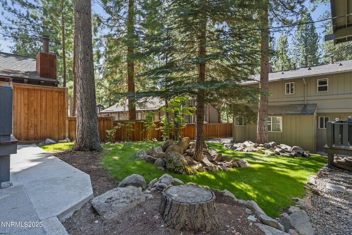 Property Photo: 870 Southwood Boulevard NV 89451