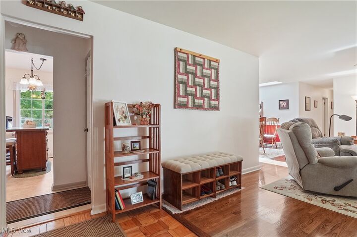 Property Photo: 321 Ormsby Road OH 44333