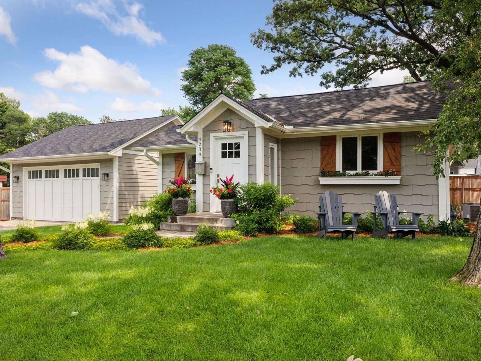 Property Photo:  4239 Browndale Avenue  MN 55416 