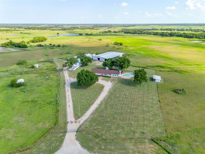 Property Photo:  2101 Alsdorf Road  TX 75119 