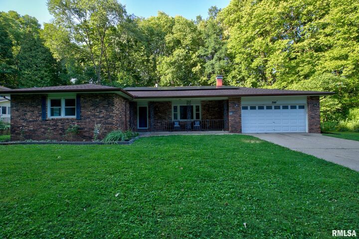 700 Beacon Street  Peoria IL 61603 photo