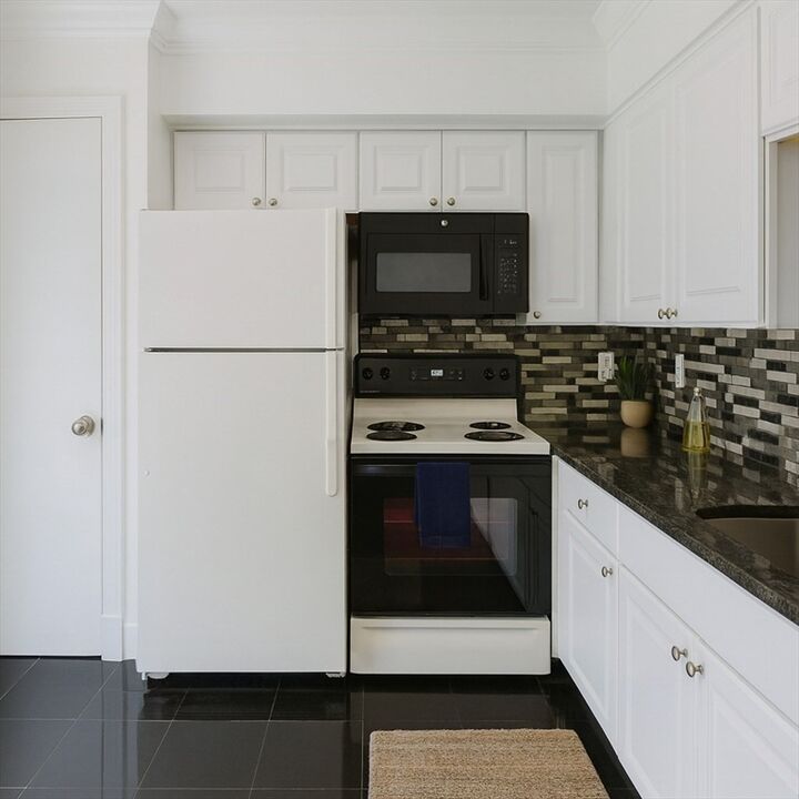 Property Photo:  26 Beacon 28B  MA 01803 