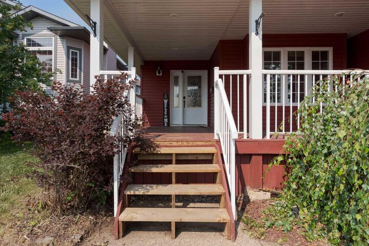Property Photo:  108 Pliska Crescent  AB T9K 0A9 