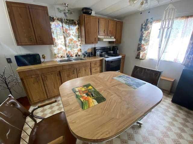 Property Photo:  133 Jarvis Street 303  AB T7V 1R5 