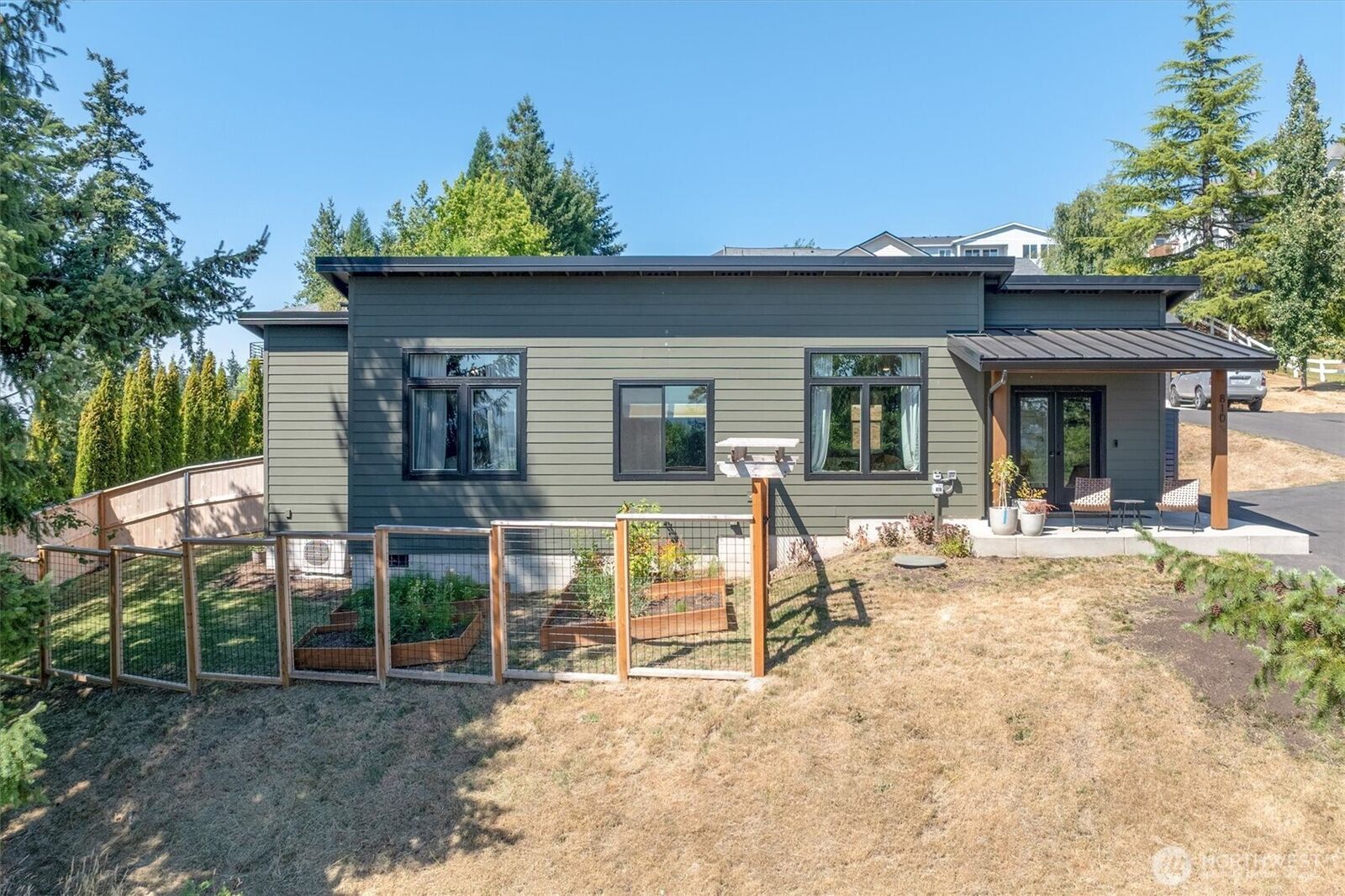 Property Photo:  810  Taylor Road  WA 98625 