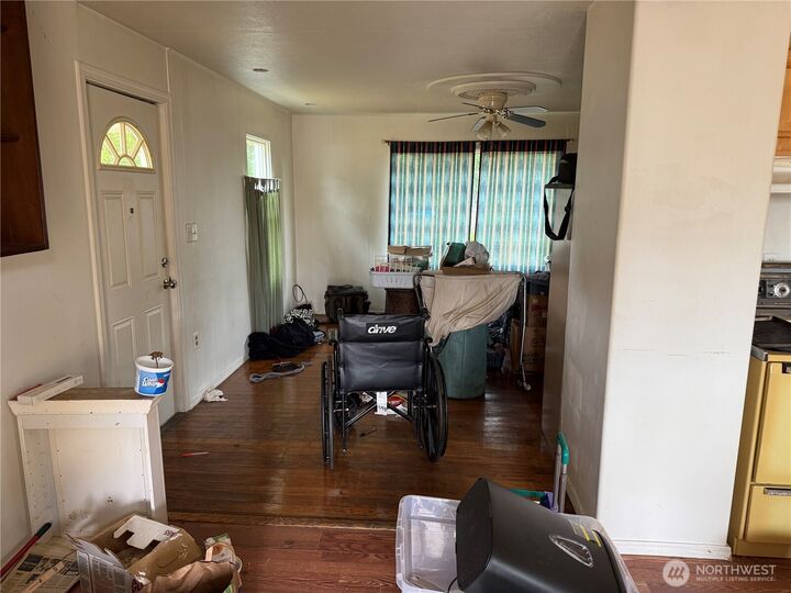 Property Photo: 229 Oak Street A/B WA 98310