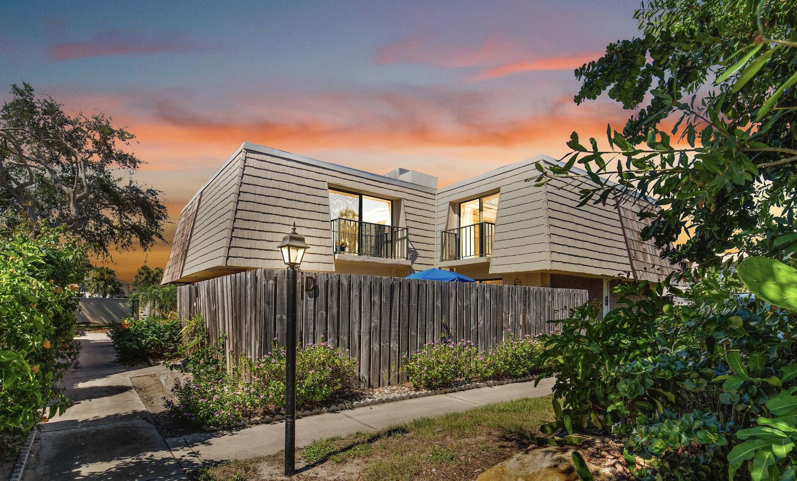 Property Photo:  1170 6th Avenue 6D  FL 32960 