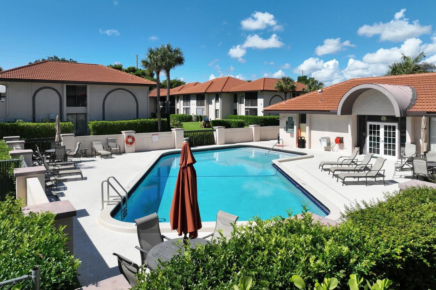 Property Photo:  350 Club Circle 206  FL 33487 