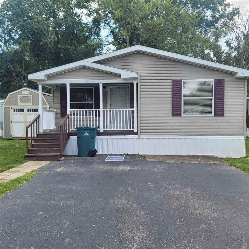 Property Photo:  39 Court Road  IN 47374 