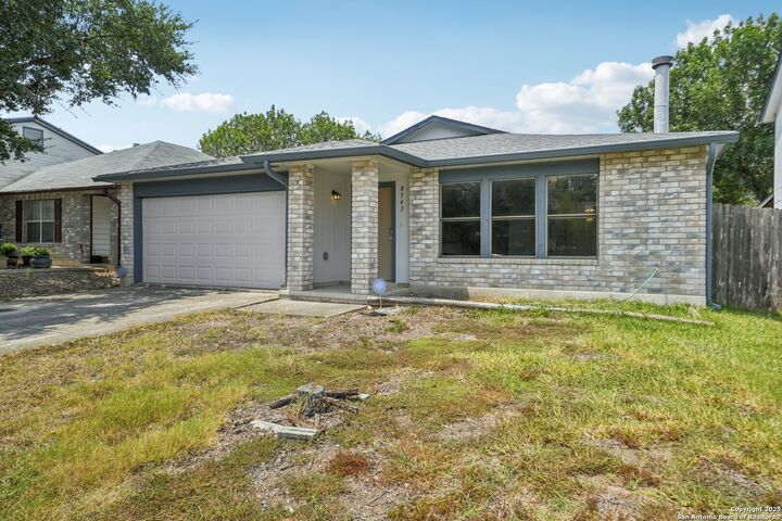 Property Photo: 8343 Bent Meadow TX 78109