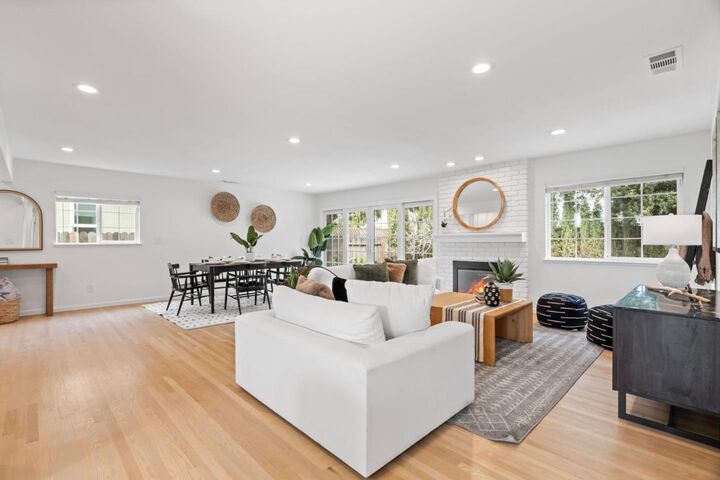1002 Oaktree Drive  San Jose CA 95129 photo