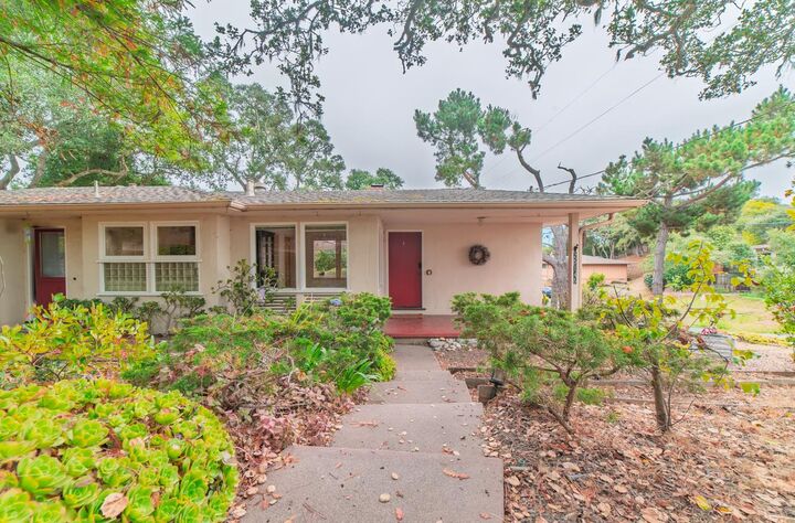 25145 North Carmel Hills Drive  Carmel CA 93923 photo