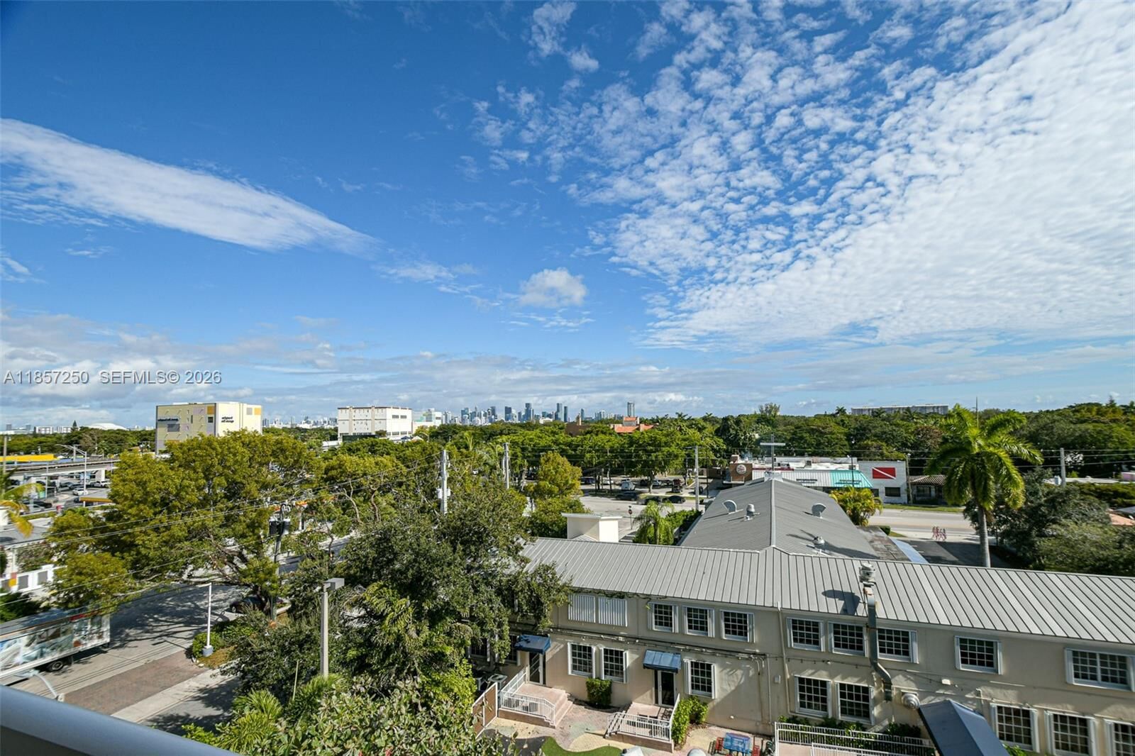 Property Photo:  2740 SW 28th Ter 603  FL 33133 