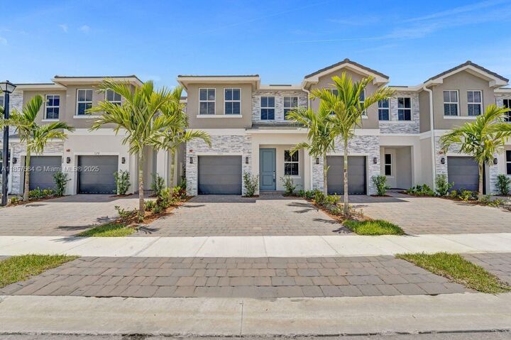 Property Photo:  133 SW 171st Way  FL 33027 