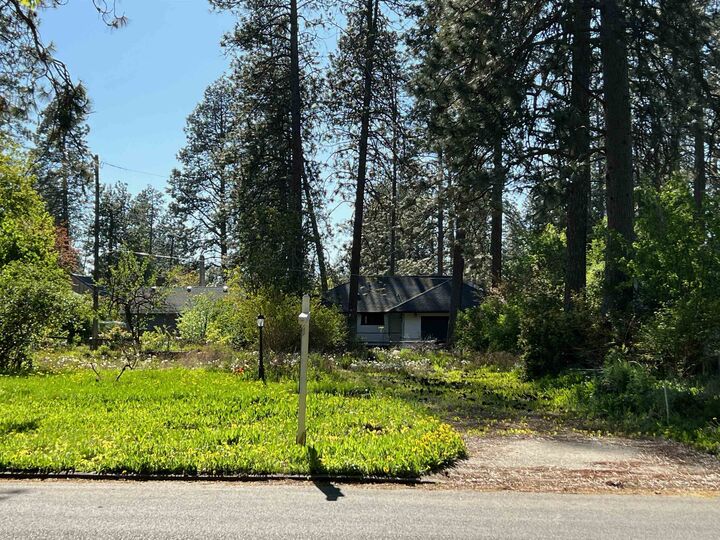 Property Photo:  3334 S Manito Blvd  WA 99203 