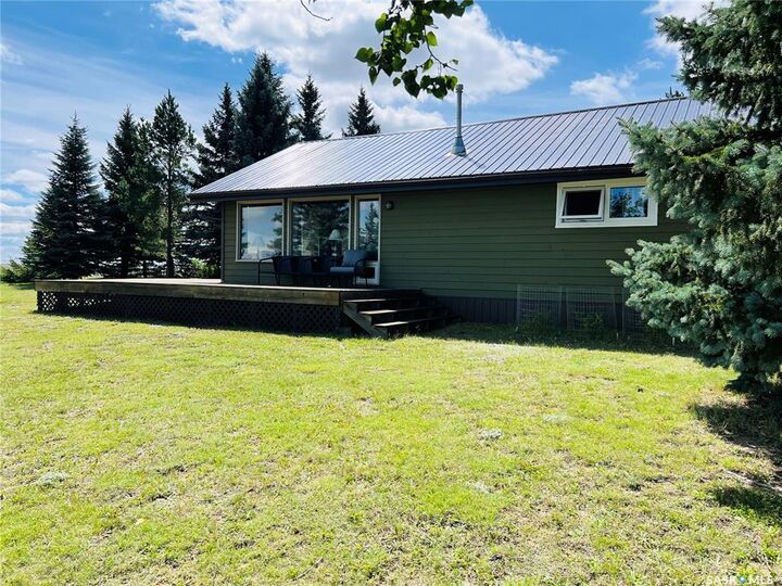 65 Sargeant Crescent  Diefenbaker Lake SK S0H 3P0 photo