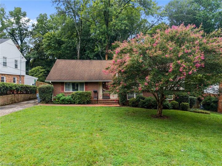 Property Photo: 3130 Spring Valley Road NC 28210