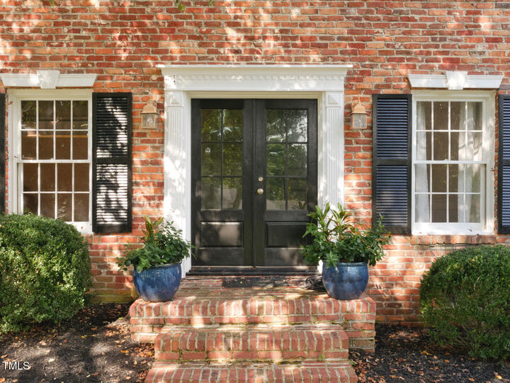 Property Photo:  5017 Sandlewood Drive  NC 27609 