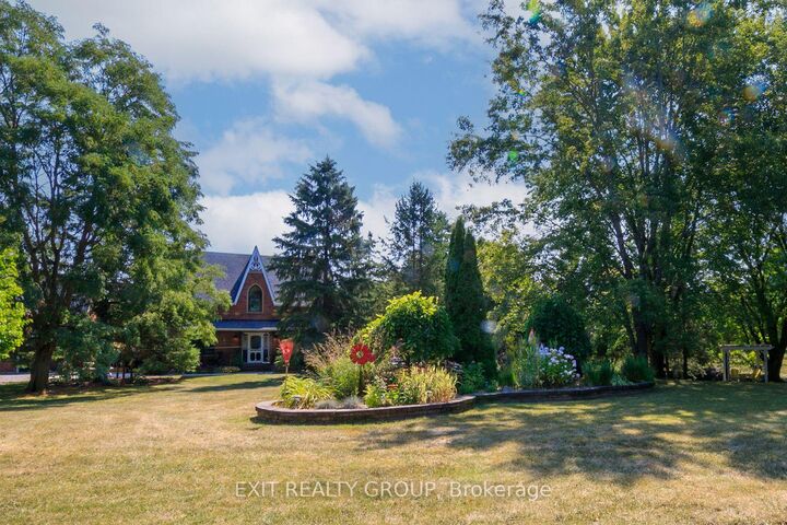 Property Photo:  208 Glen Ross Road  ON K0K 2C0 