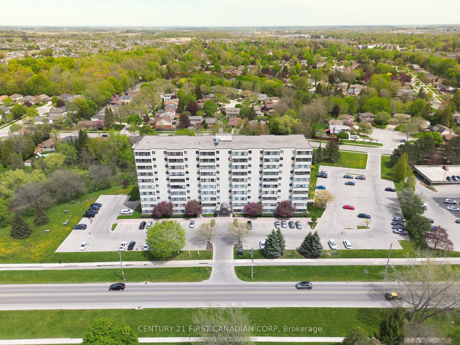 Photo de la propriété:  811-1600 Adelaide Street  ON N5X 3H6 