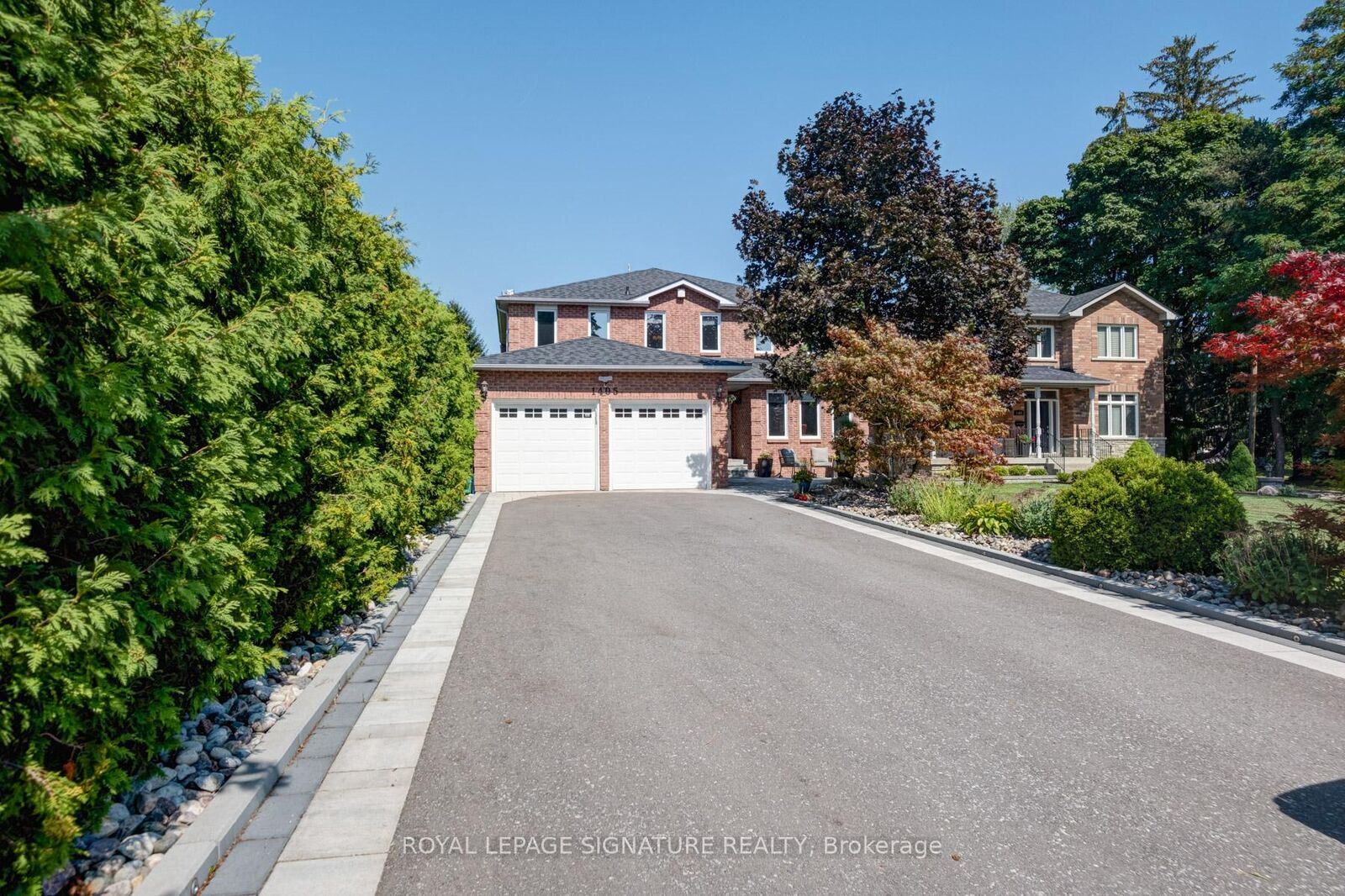 Property Photo: 1405 Rougemount Drive ON L1V 1N2