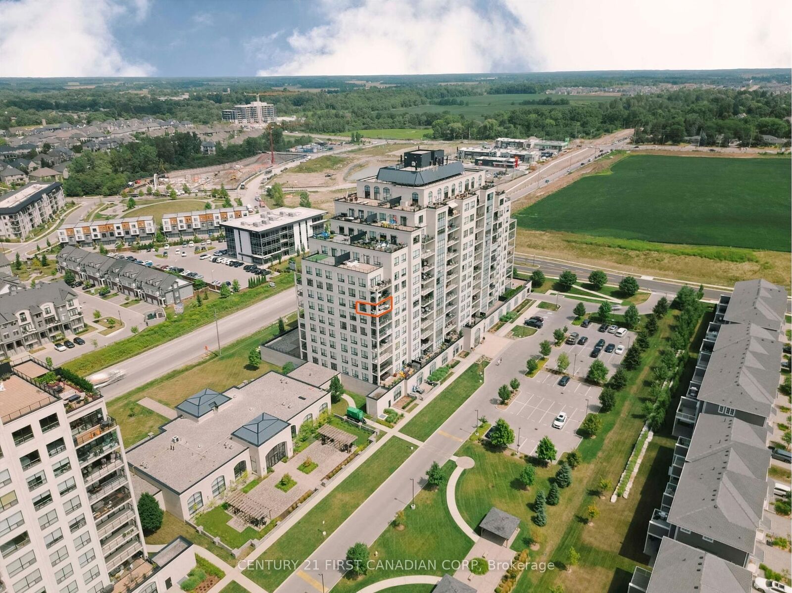 Property Photo:  240 Villagewalk Boulevard 810  ON N6G 0P6 