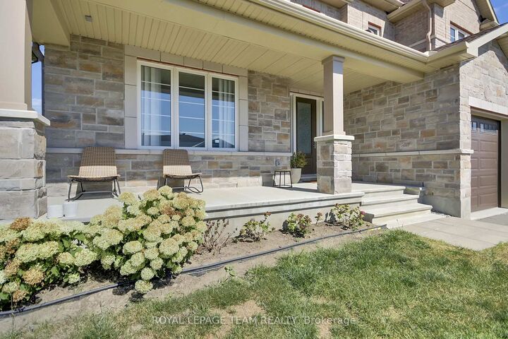 Property Photo: 737 Coast Circle ON K4M 0N5