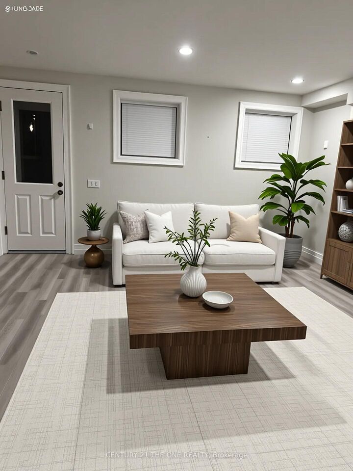 Property Photo:  201A McIntosh Street Lower  ON M1N 3Z2 