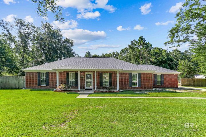 Property Photo: 32334 Riverlake Road AL 36574-2786