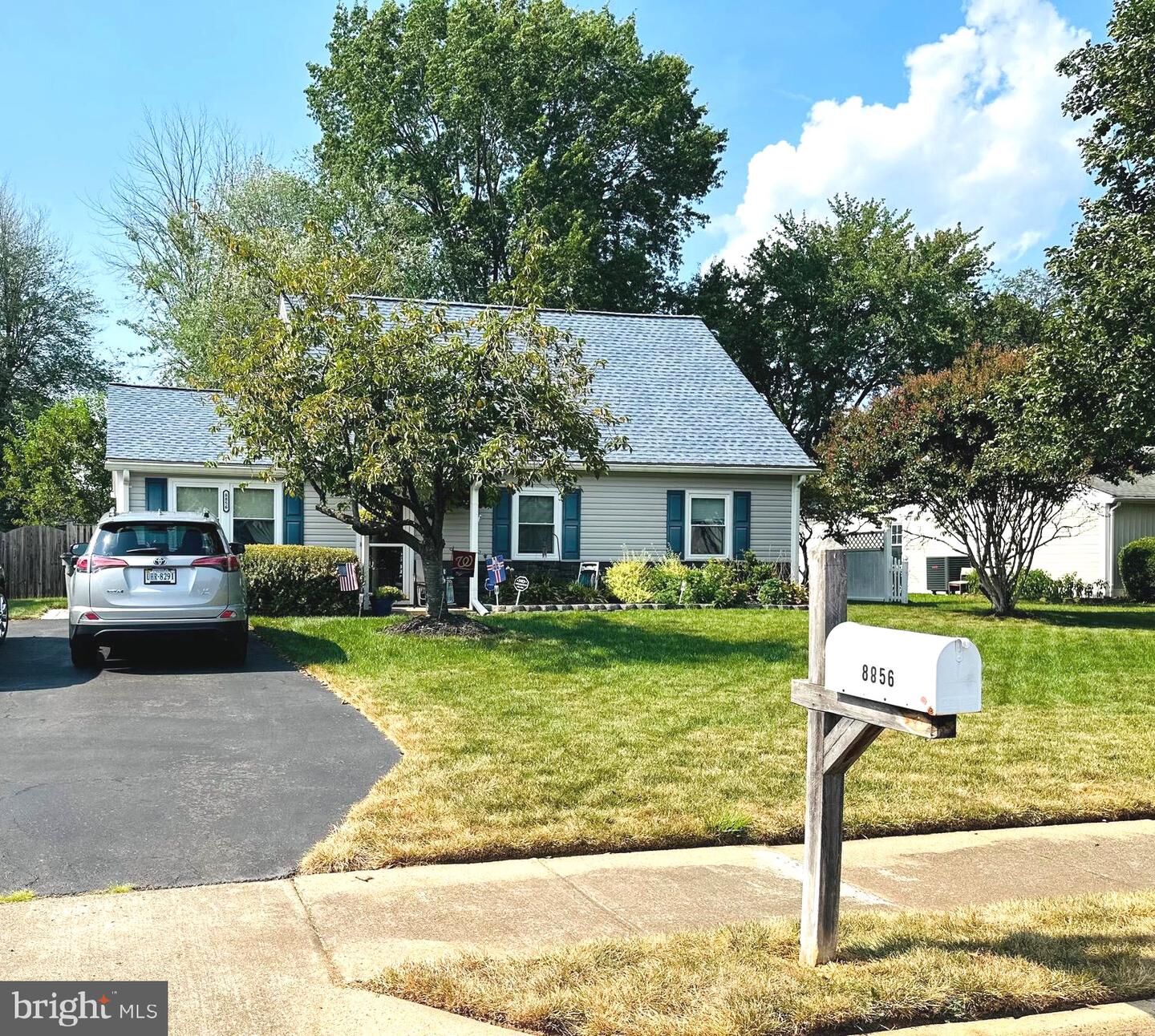 Property Photo:  8856 Olde Mill Run  VA 20110 