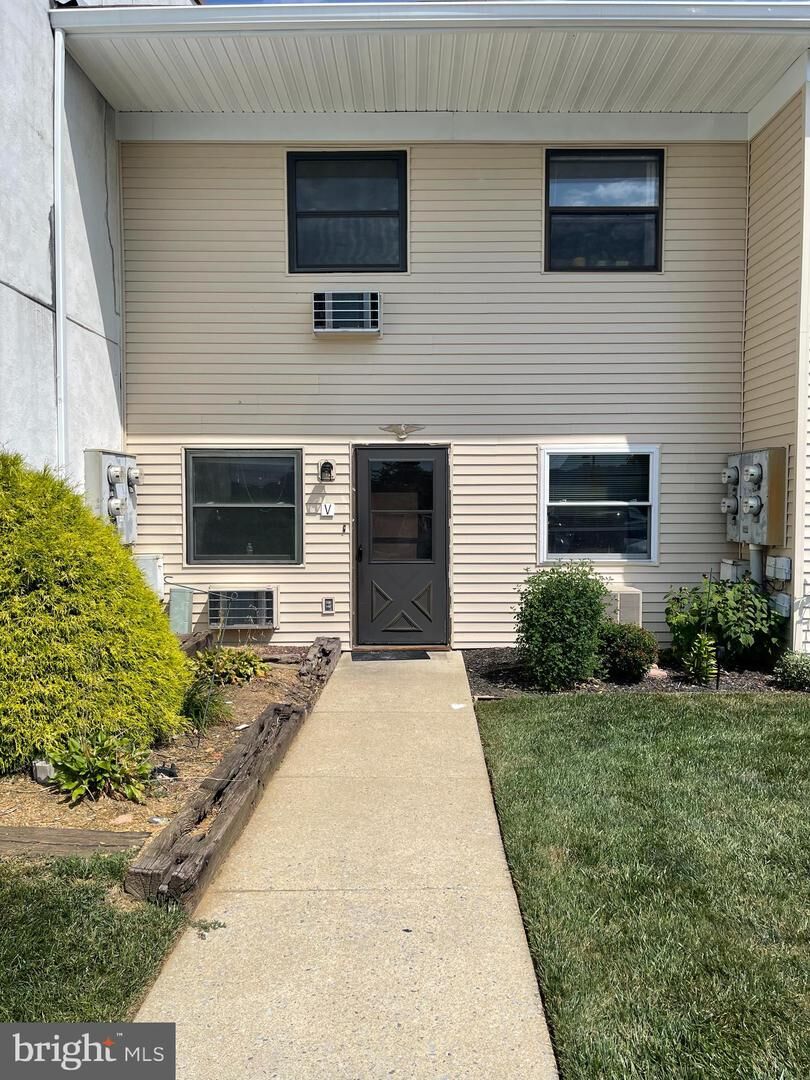Property Photo:  1334 W Wyomissing Boulevard V  PA 19609 