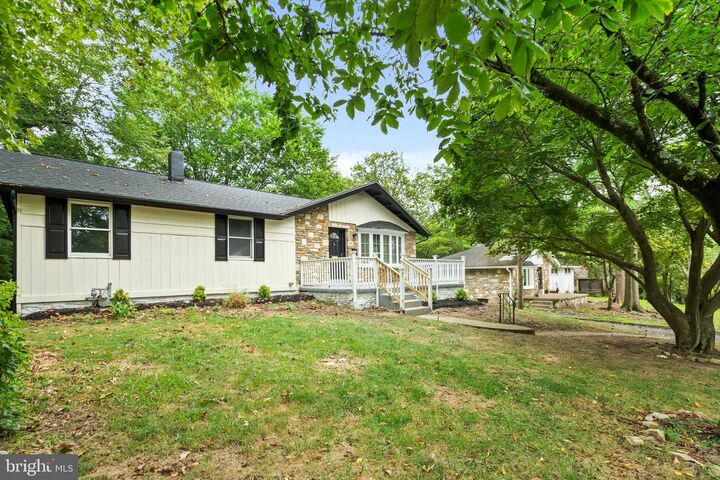Property Photo: 13 Asbury Avenue PA 19027