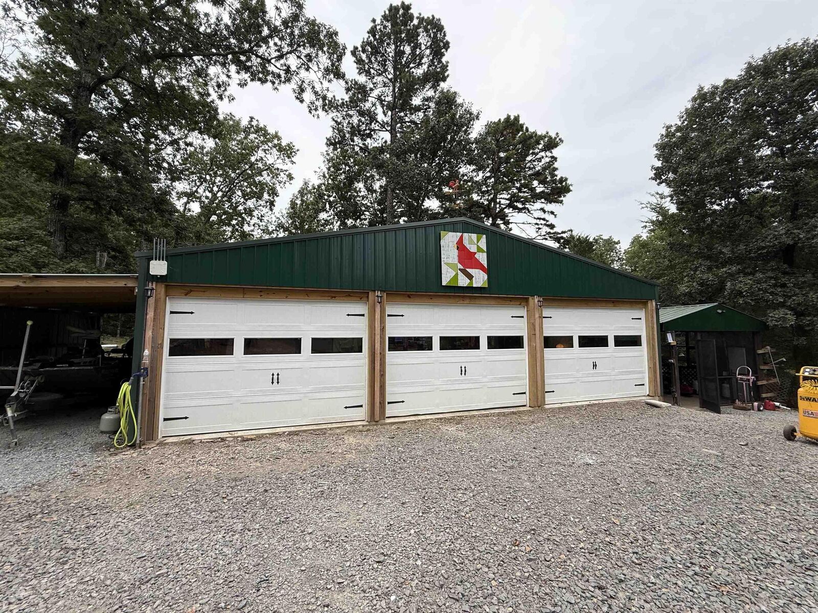 Property Photo: 851 Creekside Drive AR 72067